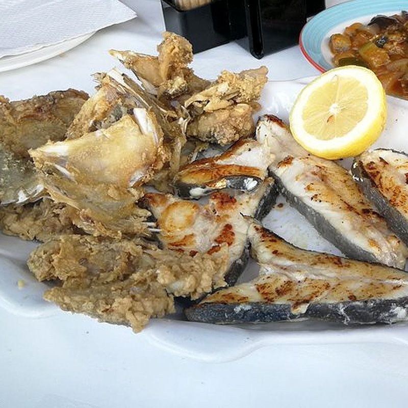 Gallo Pedro en Restaurante Neptuno en Mojácar